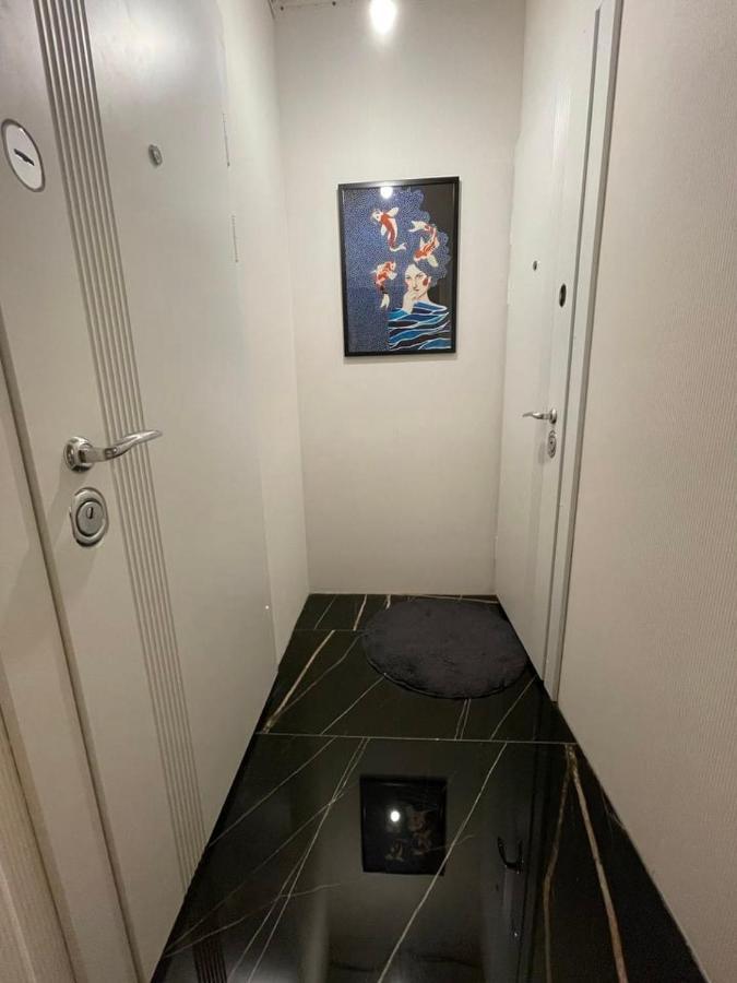 1 Room 65M2 Center Of Obolon Near River Side. كييف المظهر الخارجي الصورة