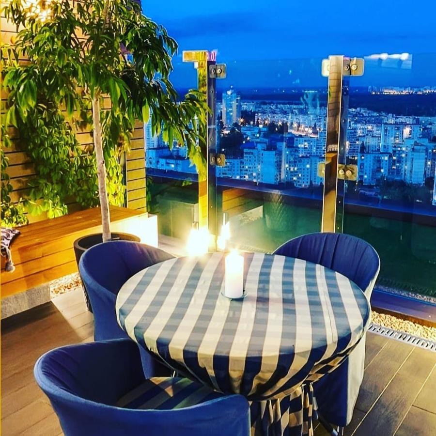 1 Room 65M2 Center Of Obolon Near River Side. كييف المظهر الخارجي الصورة